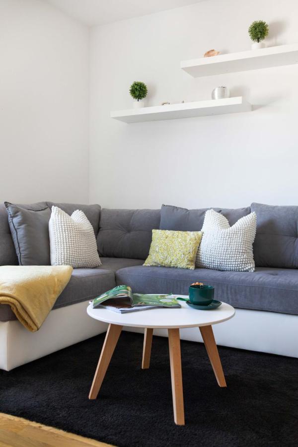 Spacious 2Bdr Apartment With A Cute Balcony Zagrzeb Zewnętrze zdjęcie