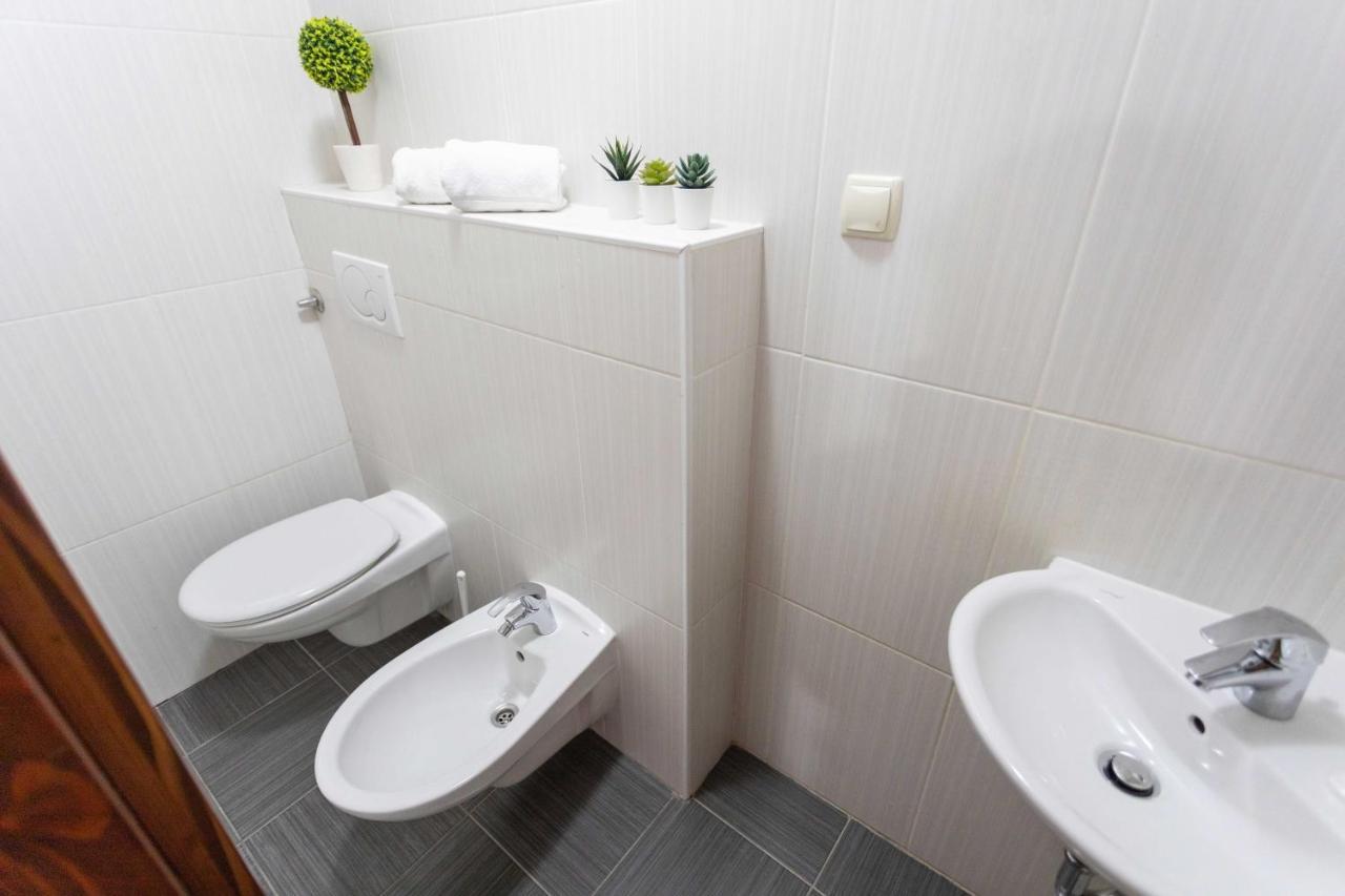 Spacious 2Bdr Apartment With A Cute Balcony Zagrzeb Zewnętrze zdjęcie